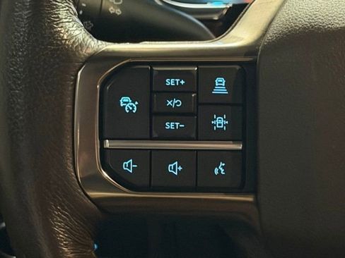 Used 2022 Ford F150 King Ranch w/ Equipment Group 601A High AWD/4WD image 17