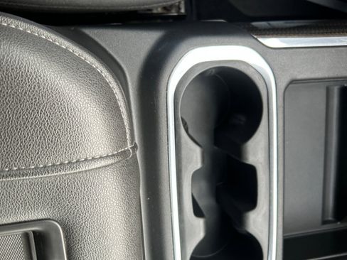 Used 2019 Chevrolet Silverado 1500 RST image 13