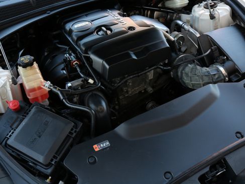 Used 2018 Cadillac CTS Luxury image 50