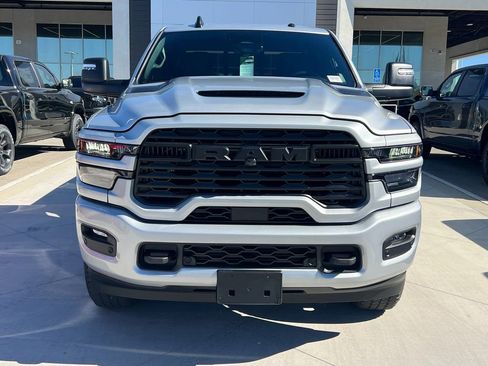 New 2026 RAM 2500 Tradesman AWD/4WD image 8