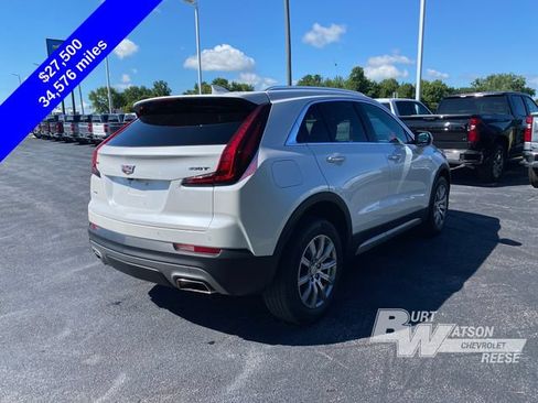 Used 2022 Cadillac XT4 Premium Luxury w/ Enhanced Visibility Package AWD/4WD image 8