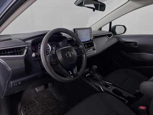 Used 2022 Toyota Corolla LE FWD image 9