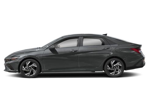 Used 2025 Hyundai Elantra Limited FWD image 3