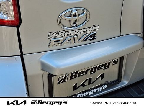 Used 2011 Toyota RAV4 2WD w/ Base L4 Extra Value Pkg image 31