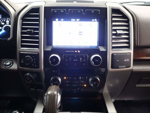 Used 2018 Ford F150 King Ranch w/ Equipment Group 601A Luxury image 10