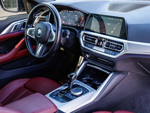 Used 2023 BMW M440i Convertible w/ Premium Package image 12