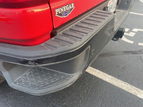 Used 2025 Chevrolet Silverado 2500 Custom w/ Custom Value Package image 9