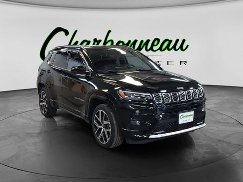 Used 2025 Jeep Compass Limited w/ Elite Group AWD/4WD image 7
