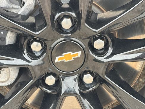 Used 2021 Chevrolet TrailBlazer LT w/ Convenience Package FWD image 11