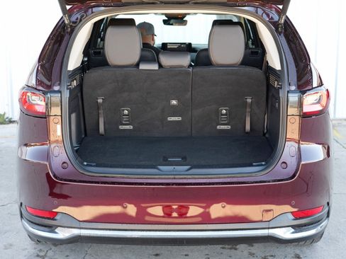 Used 2024 MAZDA CX-90 3.3 Turbo w/ Premium Package image 9