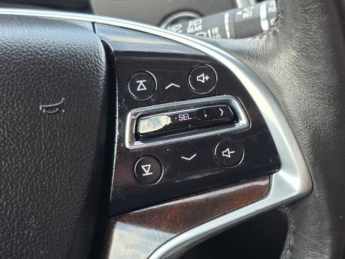 Used 2016 Cadillac SRX Luxury w/ Driver Awareness Package FWD image 12