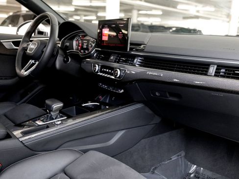 Used 2024 Audi S5 Premium Plus w/ Premium Plus Package AWD/4WD image 28