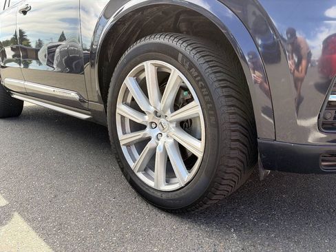Used 2016 Volvo XC90 T8 Inscription AWD/4WD image 15
