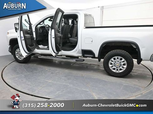 Used 2022 Chevrolet Silverado 2500 LTZ w/ Safety Package image 35