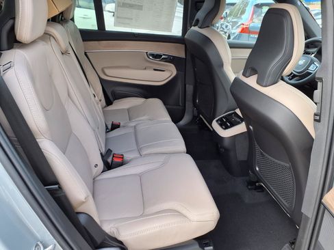 New 2026 Volvo XC90 B6 Ultra w/ Protection Package Premier AWD/4WD image 10