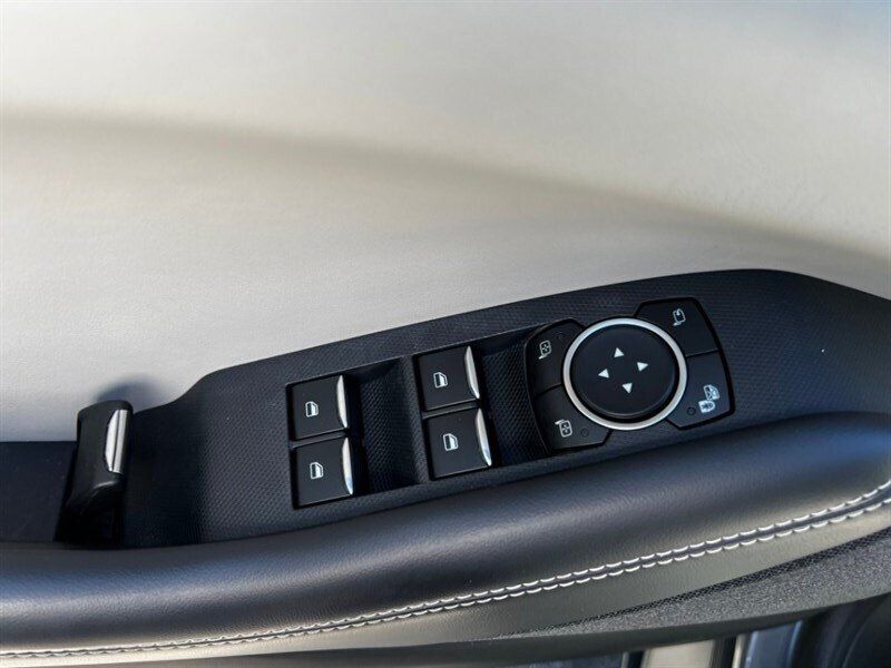 Used 2021 Ford Mustang Mach-E Premium AWD/4WD image 26