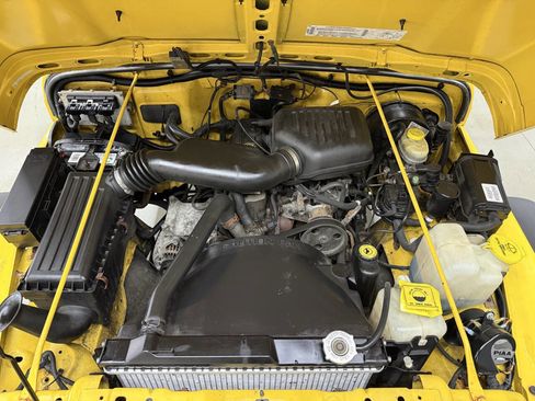 Used 2002 Jeep Wrangler SE AWD/4WD image 7