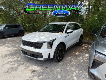Used 2025 Kia Sorento EX