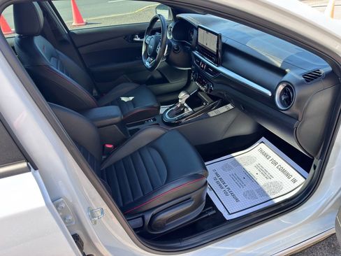 Used 2022 Kia Forte GT w/ GT2 Package FWD image 33