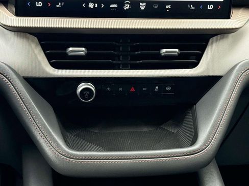 Used 2025 Ford Explorer Active image 16