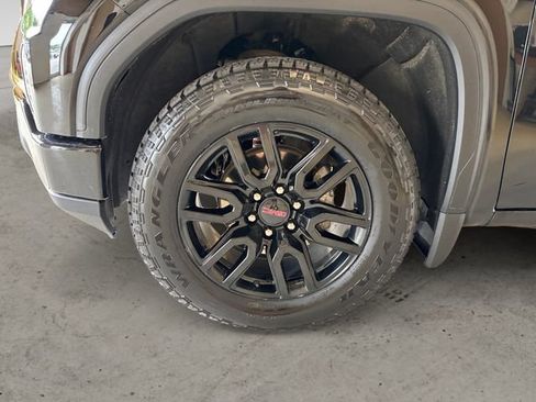 Used 2024 GMC Sierra 1500 Elevation w/ X31 Off-Road Package AWD/4WD image 15