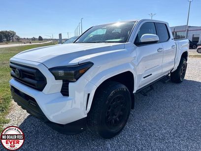 Used 2025 Toyota Tacoma SR5