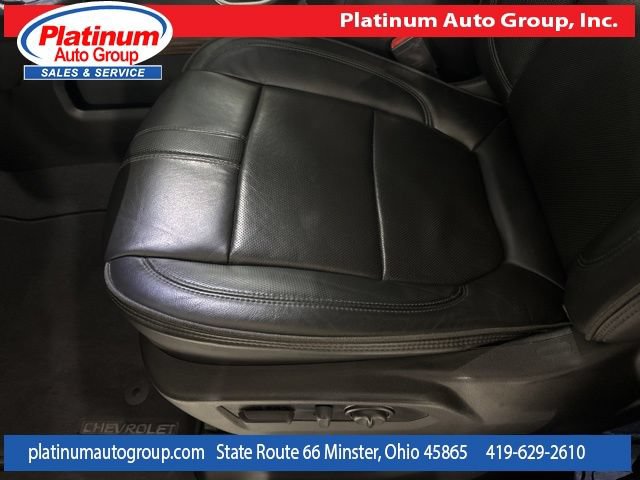 Used 2022 Chevrolet Silverado 2500 High Country w/ Technology Package AWD/4WD image 13