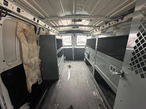 Used 2019 Chevrolet Express 2500 RWD 2500 135" w/ Communications Package image 15