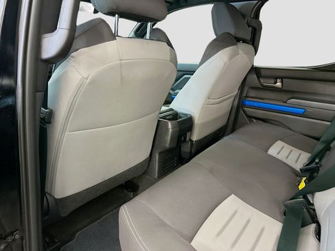 Used 2025 Toyota Tacoma TRD Off-Road image 28