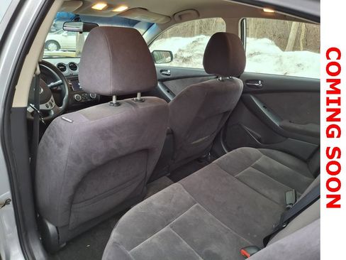 Used 2009 Nissan Altima 2.5 S w/ Emergency Aid Pkg image 8