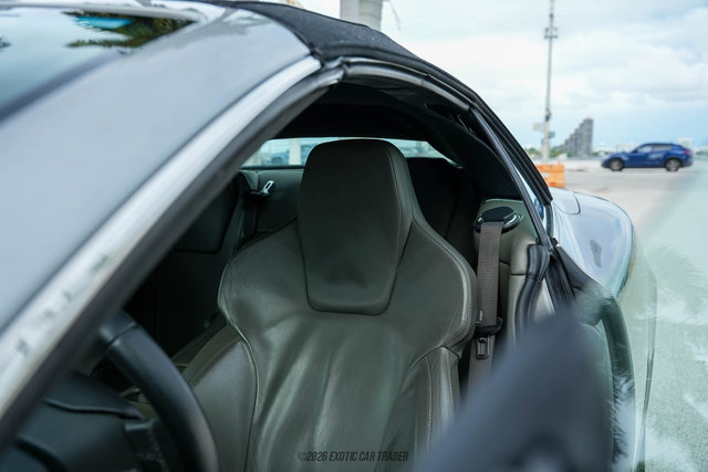 Used 2006 Aston Martin DB9 Volante RWD image 31