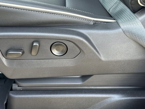 New 2026 GMC Yukon XL Elevation w/ LPO, Floor Liner Package image 17