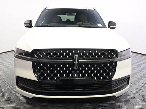 New 2026 Lincoln Navigator Black Label image 10