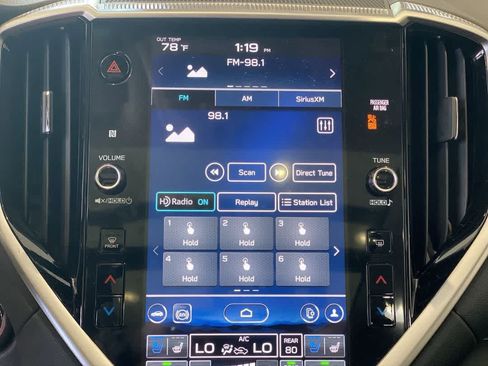 Used 2024 Subaru Ascent Touring AWD/4WD image 19