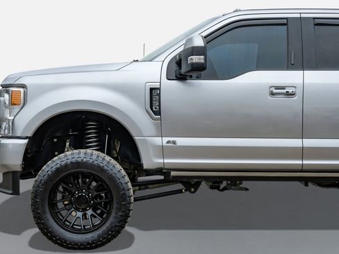 Used 2020 Ford F250 Lariat w/ Lariat Ultimate Package image 10