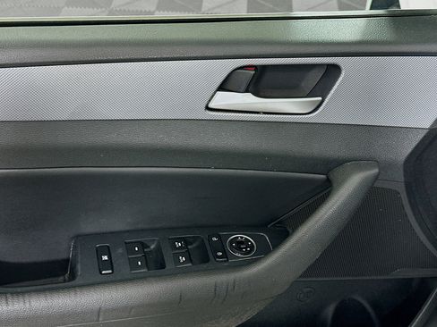 Used 2019 Hyundai Sonata SEL image 15