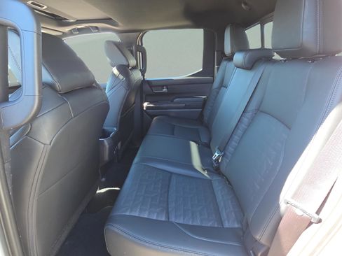 Certified 2024 Toyota Tacoma TRD Off-Road image 15