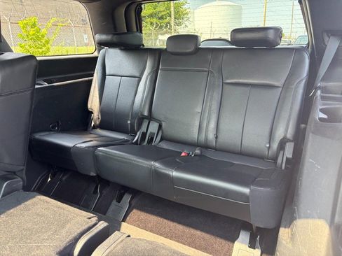 Used 2021 Ford Expedition XLT AWD/4WD image 13