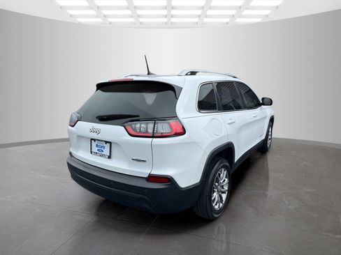 Used 2020 Jeep Cherokee Latitude Plus image 4