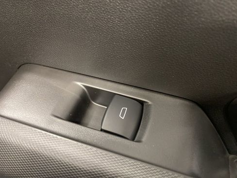 New 2026 Chevrolet Colorado LT image 13