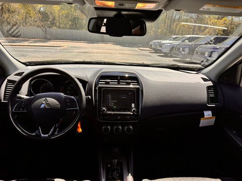New 2026 Mitsubishi Outlander Sport LE AWD/4WD image 20