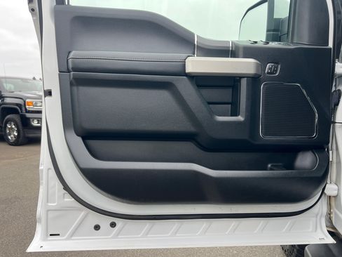 Used 2020 Ford F150 Lariat AWD/4WD image 23