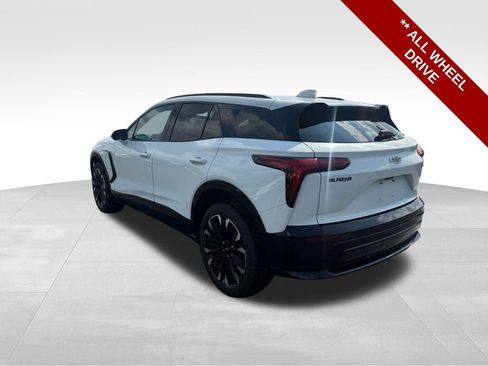 Used 2024 Chevrolet Blazer EV RS AWD/4WD image 3