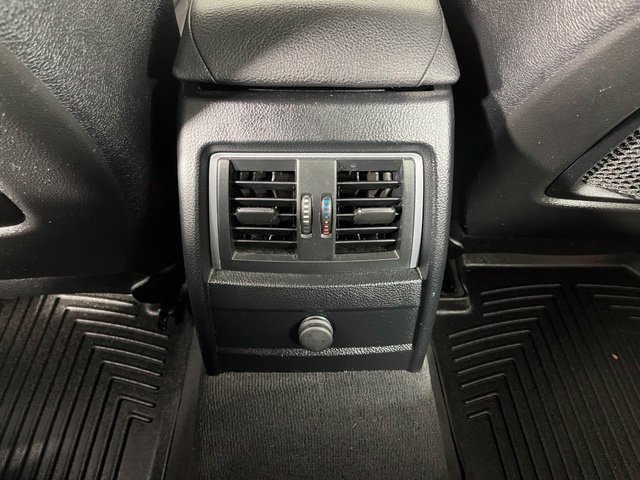 Used 2016 BMW 328i xDrive Sedan AWD/4WD image 35