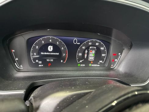 Used 2023 Honda Pilot Elite image 2