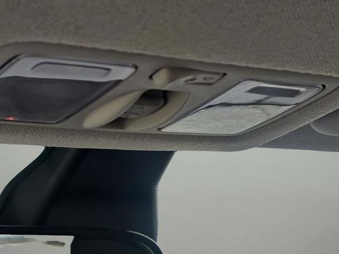 New 2026 Hyundai Venue SEL FWD image 27
