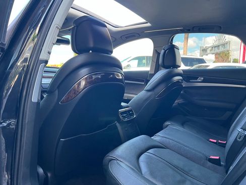 Used 2012 Audi A8 4.2 image 23