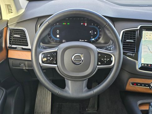 Used 2023 Volvo XC90 B6 Plus w/ Protection Package Premier image 6