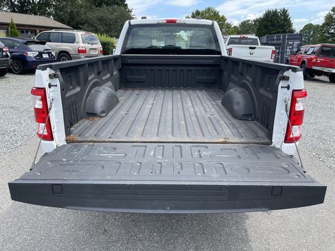 Used 2022 Ford F150 XL RWD image 16