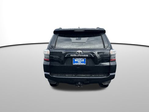 Used 2024 Toyota 4Runner SR5 image 5